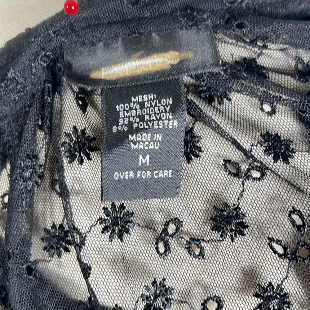 Y2K. Express Embroidered Mesh Lace Top, size: M. - Picture 7 of 9